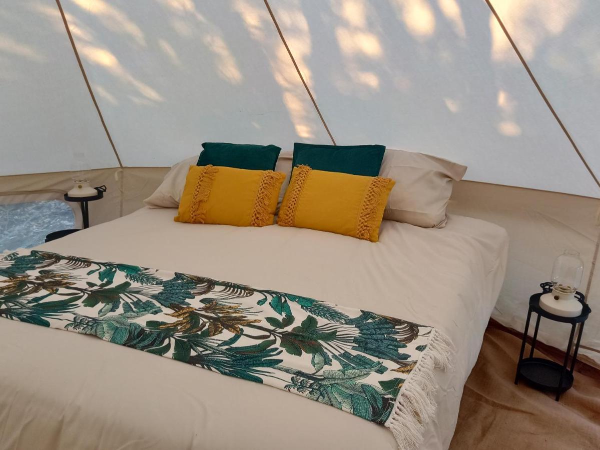 La Cera Farm Camping B&B サンタ・テレーザ・ガッルーラ エクステリア 写真