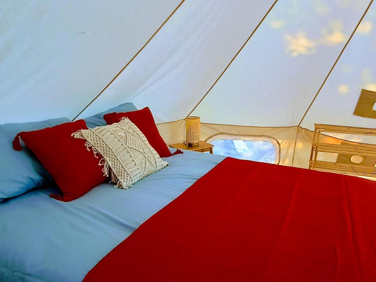 La Cera Farm Camping B&B サンタ・テレーザ・ガッルーラ エクステリア 写真